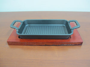 Large rectangular cast iron sizzling with wooden base - HouzeCart