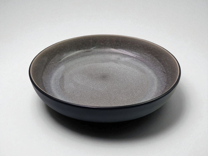 Dosthoff Glazed Deep Plate with Mat Black exterior 21.5