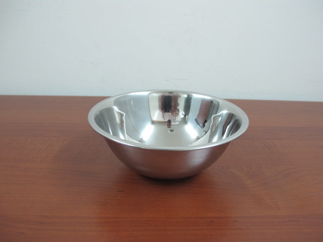 Stainless steel salad bowl 16.5cm