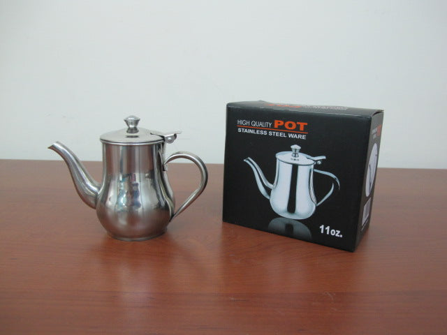 Teapot with side handle; 0.32 lt