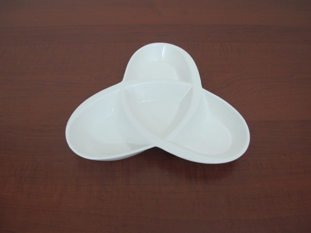 Porcelain Divided Dish Star Shape 25 cm