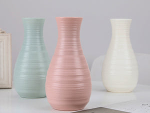 Plastic Vase Ceramic Look Lined 20 cm