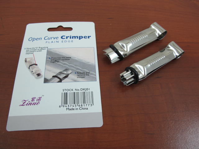 Open Curve Serrated Crimpers.