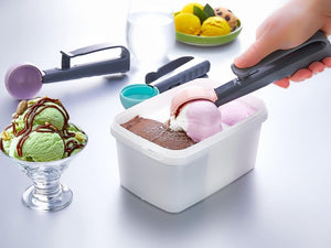 Ice Cream Portioning Spoon with Latch