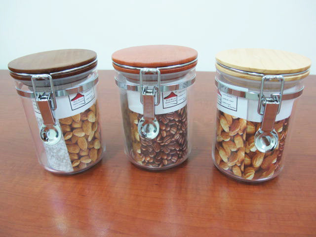 Round Acrylic Jar with wooden lid; 1 lt