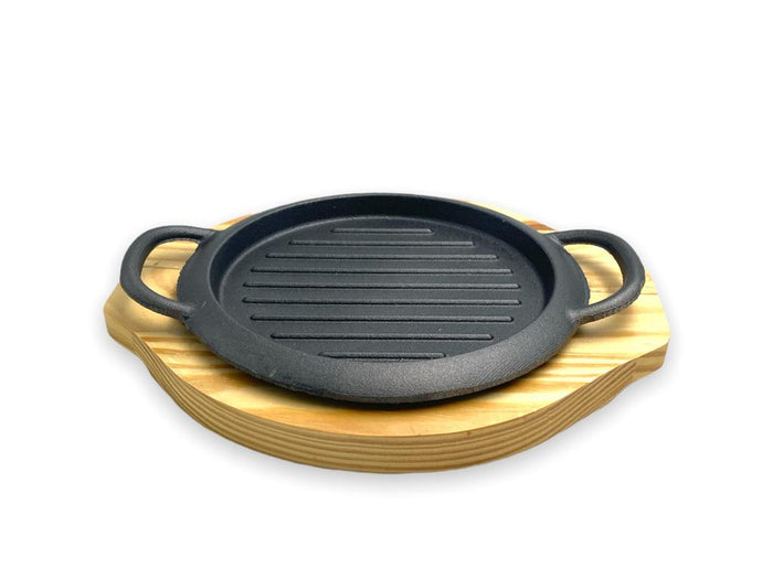 Round Cast Iron Sizzling with wooden base